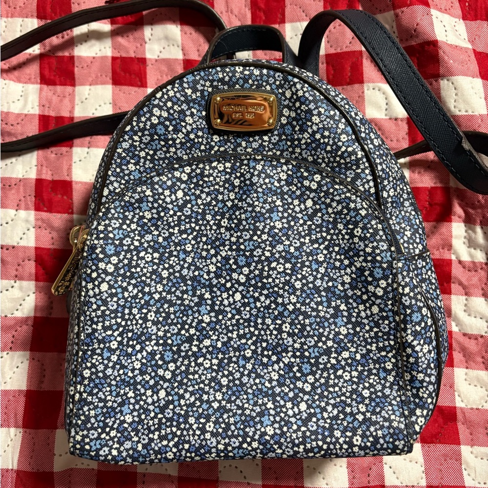 Michael Kors Mini Leather Backpack - Picture 3 of 6